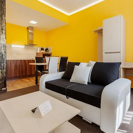 Mayer Superior 4* Veszprém