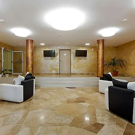 Aparthotel Mayer Superior 3*