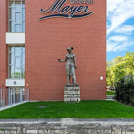 Mayer Superior Aparthotel