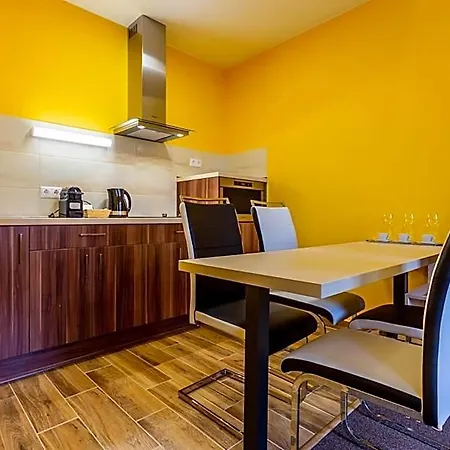 Aparthotel Mayer Superior Veszprem