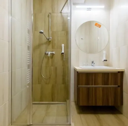 Mayer Superior מלון דירות