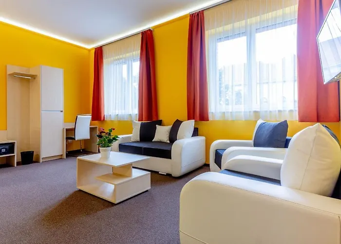 מלון דירות Mayer Superior