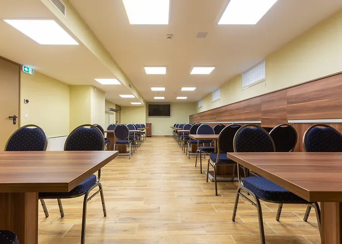 מלון דירות Mayer Superior 4*